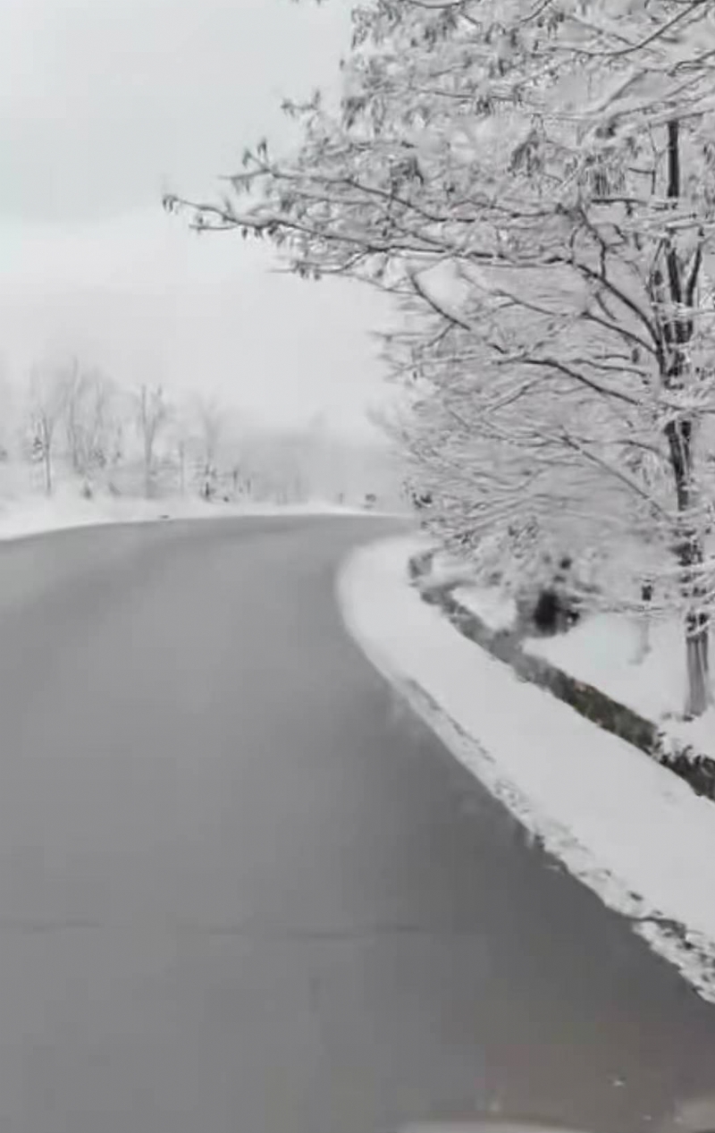 当着全班面被C到高潮哭视频