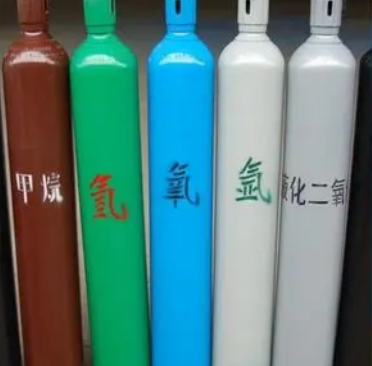 当着全班面被C到高潮哭视频